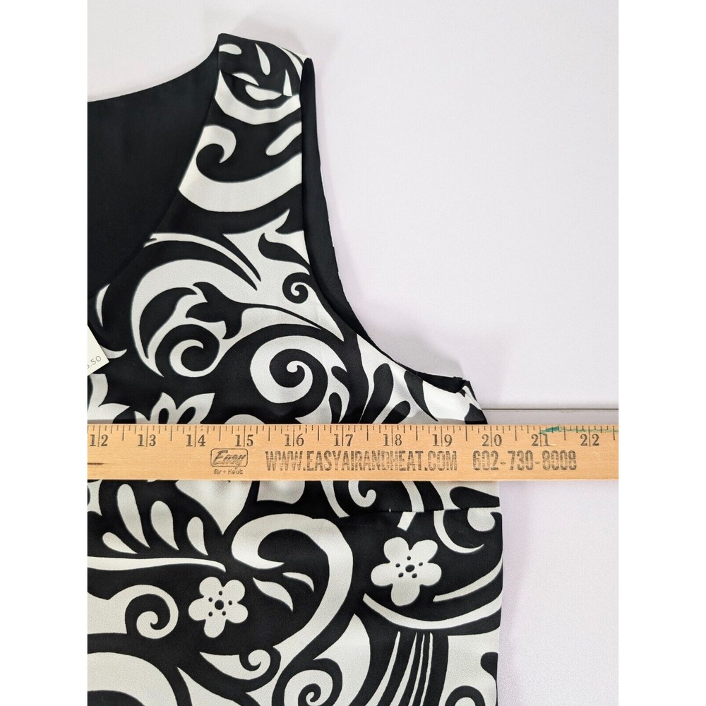 CHICO'S Tank Top Women Size 1 Reversible Scroll Print Woven Pattern Black White - Picture 8 of 10